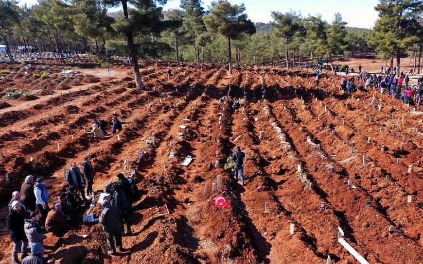 KAHRAMANMARAŞ'TAKİ BU GÖRÜNTÜLER DEHŞETİ GÖZLER ÖNÜNE SERDİ